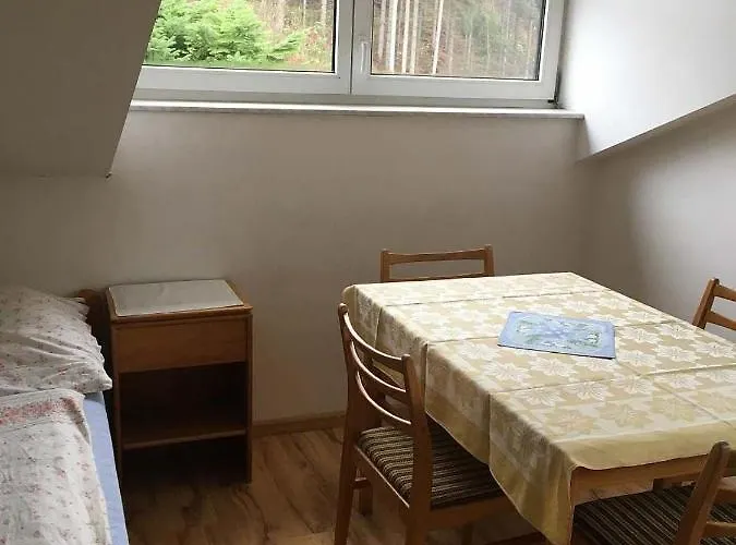 Apartmán - *